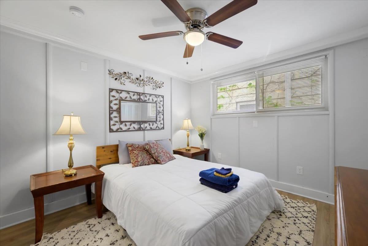 Inn Great Two Bedroom W Off Street Parking To Explore The Close To Downtown Airport Ballparks